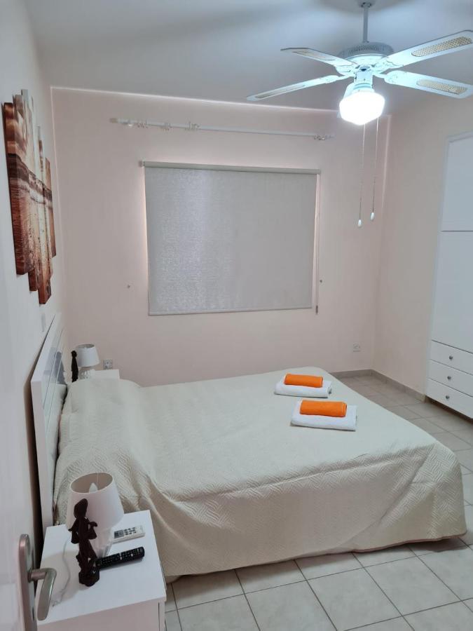 Stay Ocean Apartment Paphos Bagian luar foto